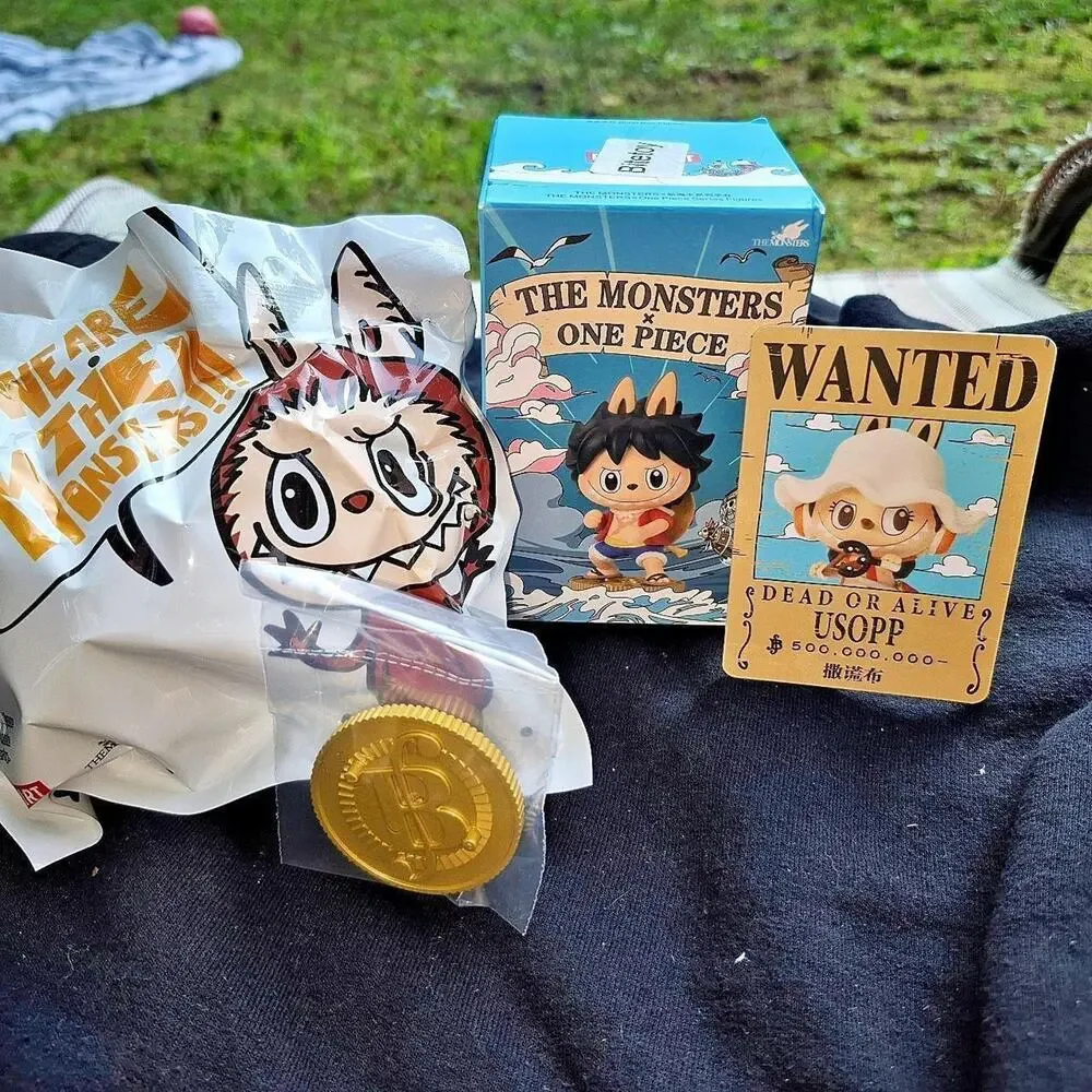 Pop mart x the monsters One Piece
